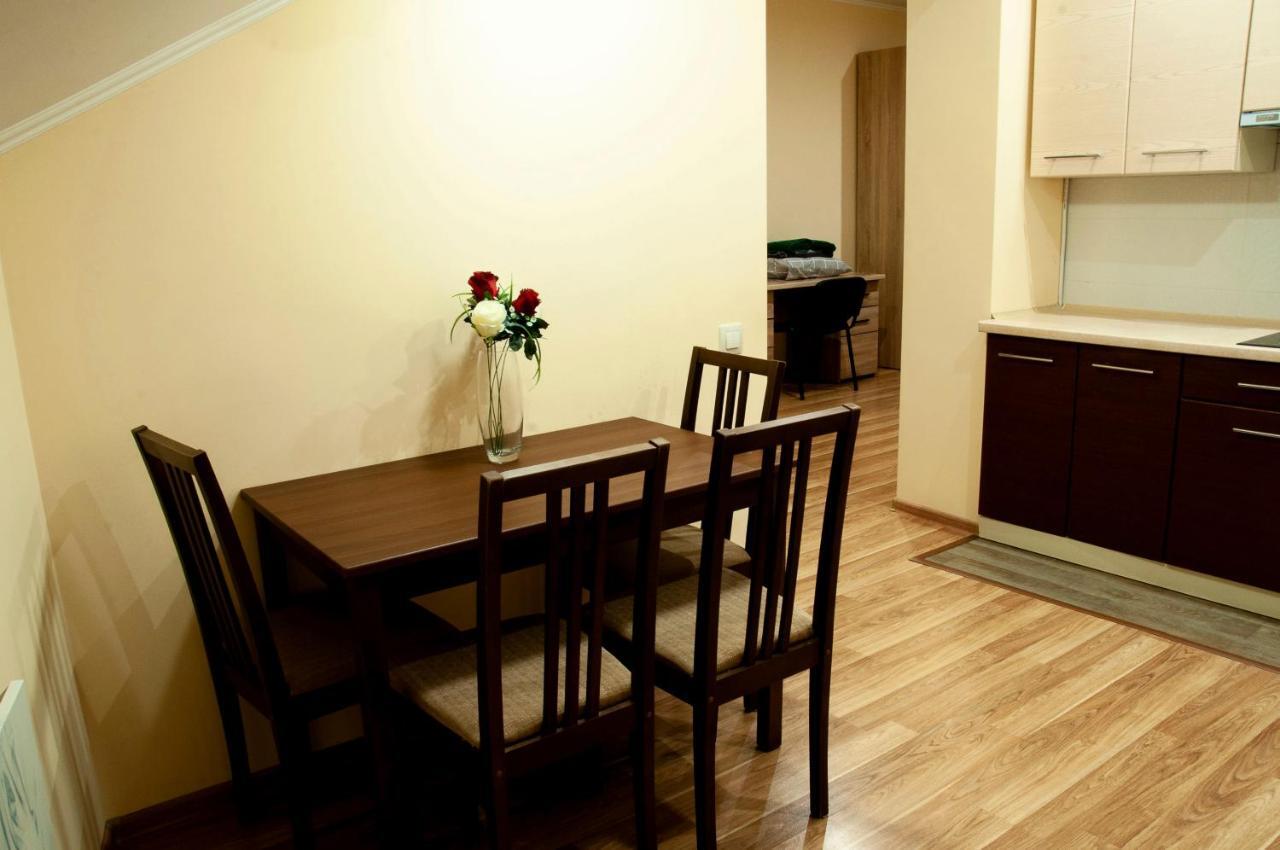 Wonderful Flat On City Center Ужгород Екстериор снимка